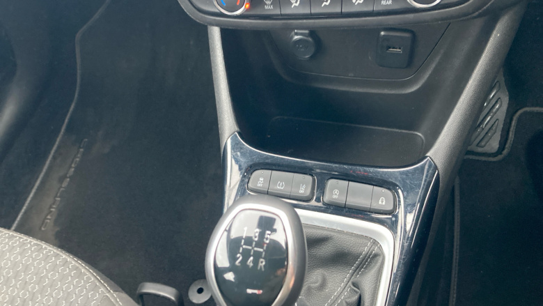 Vauxhall Crossland 1.2 Design 5dr Petrol Hatchback